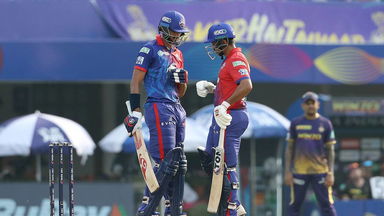 6, 6, 6: Shardul-Axar go after Umesh