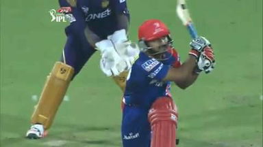 M17: DD vs KKR – Kedar Jadhav Six