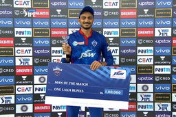 M50: DC vs CSK  – Man of the Match – Axar Patel