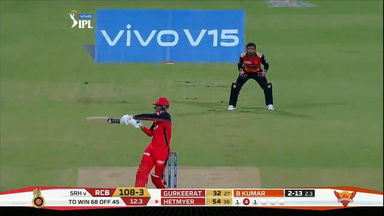 M54: RCB vs SRH – Shimron Hetmyer Six