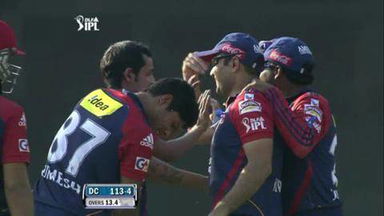 Match 23 DD vs DC – Duminy's Wicket