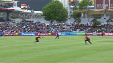 M15: DD vs PER – Pietersen c MR Marsh b Beer