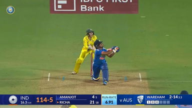 IND-W vs AUS-W 2023-24, 3rd T20I: Richa Ghosh Six