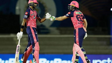 Padikkal & Buttler smash 3 boundaries in one Cummins over