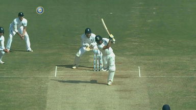 IND vs ENG 2016 - 5th Test day 4 : Karun Nair Six
