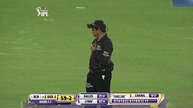 M11: RCB vs KKR –  Chris Lynn Six