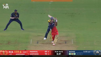 IPL 2026 M42: GT vs RCB - Romario Shepherd Six