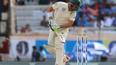 Ooops! Umesh's bouncer hits Elgar on the Helmet