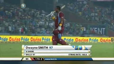 2ND ODI: IND vs WI – Dwayne Smith Wicket