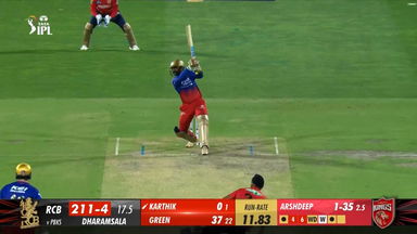 M58: PBKS vs RCB  – Dinesh Karthik Six