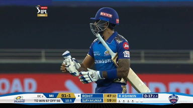 Suryakumar sacrifices his wicket for Rohit