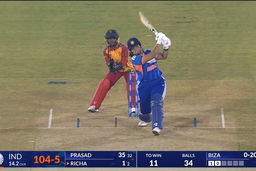 IND-W vs ZIM-W 2026, 1st T20I: Richa Ghosh Six