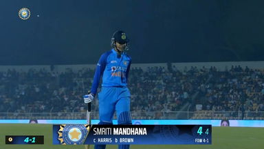 IND-W vs AUS-W 2022, 5TH T20I: Smriti Mandhana Wicket