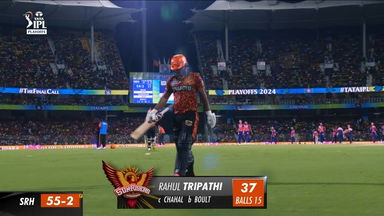 Q2: SRH vs RR – Rahul Tripathi Wicket