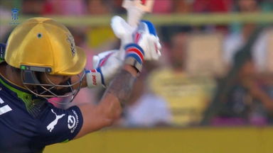 IPL 2025 M28: RR vs RCB - Virat Kohli Six