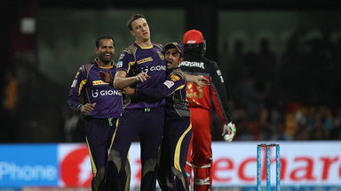 M30: RCB vs KKR – Fall Of Wickets