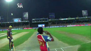 M11: RCB vs KKR –  Chris Lynn Six