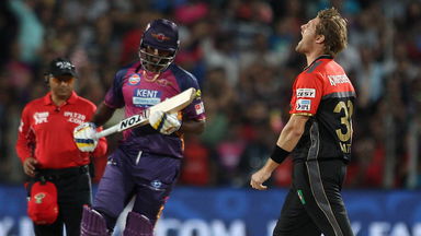 M16: RPS vs RCB – Fall Of Wickets
