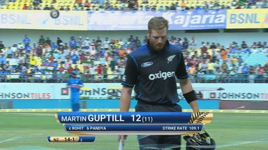 IND vs NZ 2016, 1st ODI: Martin Guptill  Wicket