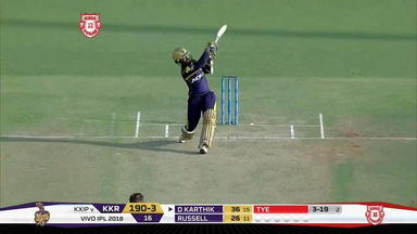 M44: KXIP vs KKR –  Dinesh Karthik Six