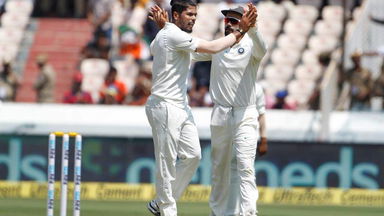 6/88: Red-hot Umesh Yadav sets the pace in Hyderabad