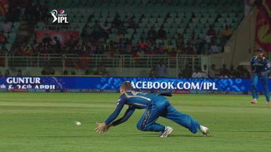 M11: SRH vs RR – Dhawan survives an early chance
