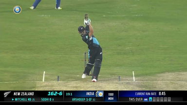 IND vs NZ 2023, 1ST T20I: Daryl Mitchell  Six