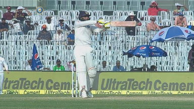 Turning ball leaves Buttler in a spin