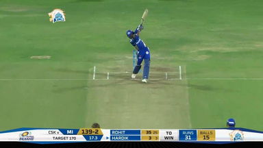 M27: CSK vs MI –  Hardik Pandya Six
