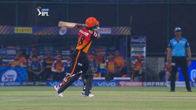 M23: CSK vs SRH – Kedar Jadhav Six
