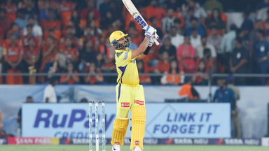 Stand & Deliver: Rahane's delightful six off Cummins