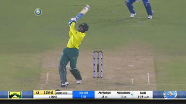 IND vs SA 2019, 2nd T20I: Andile Phehlukwayo Six