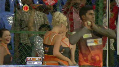 M9: RCB vs SRH – Virat Kohli Six