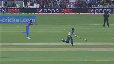 A Bhuvneshwar Bullet on the stumps