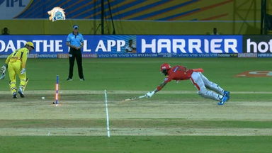Déjà vu - Dhoni creates magic, but bails still don't fall