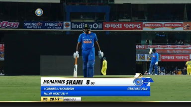 IND vs AUS 2019, 3rd ODI: Mohammed Shami Wicket