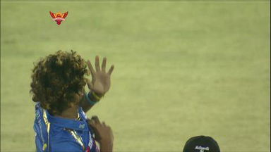 M36: SRH vs MI –  Shikhar Dhawan Wicket