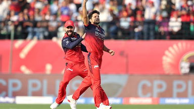 Super Sub! Rasikh Dar strikes immediately to send Shreyas Iyer
