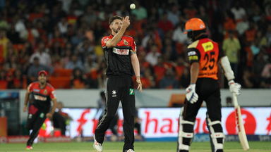 M27: SRH vs RCB – Fall Of Wickets