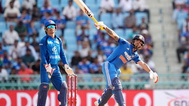 OUTRAGEOUS! Ishan Kishan's back-to-back one-handed sixes