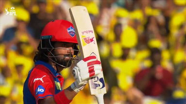 IPL 2025 M17: CSK vs DC - Amazing Moments
