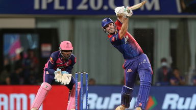 Style & Power: Marsh's combo of two sixes