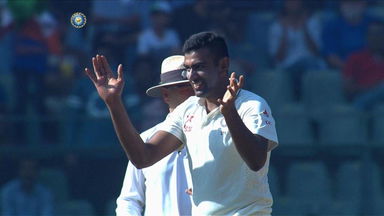 IND vs ENG 2016 - 4th Test, day 5 : James Anderson Wicket