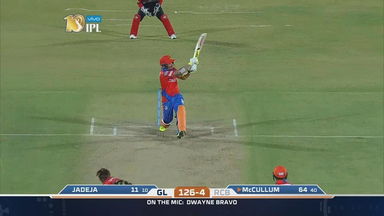 M20: GL vs RCB   – Brendon McCullum Six
