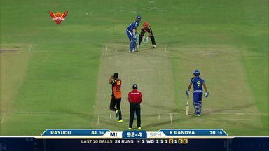 M12: SRH vs MI – Krunal Pandya Six