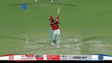 M40: RR vs KXIP – KL Rahul Six