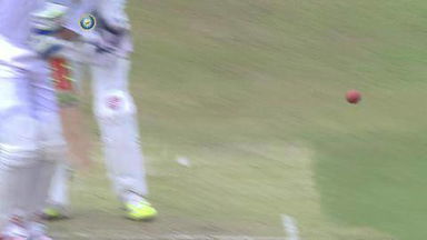 2nd Test : IND vs SA  – JP Duminy Wicket