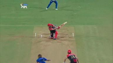 M31: MI vs RCB – AB de Villiers Six