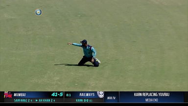 Syed Mushtaq Ali Trophy 2022: Simply stunning: Vivek Singh pulls off a scorcher of a catch