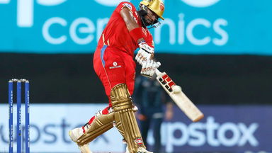 Rajapaksa's quick-fire 40(28)